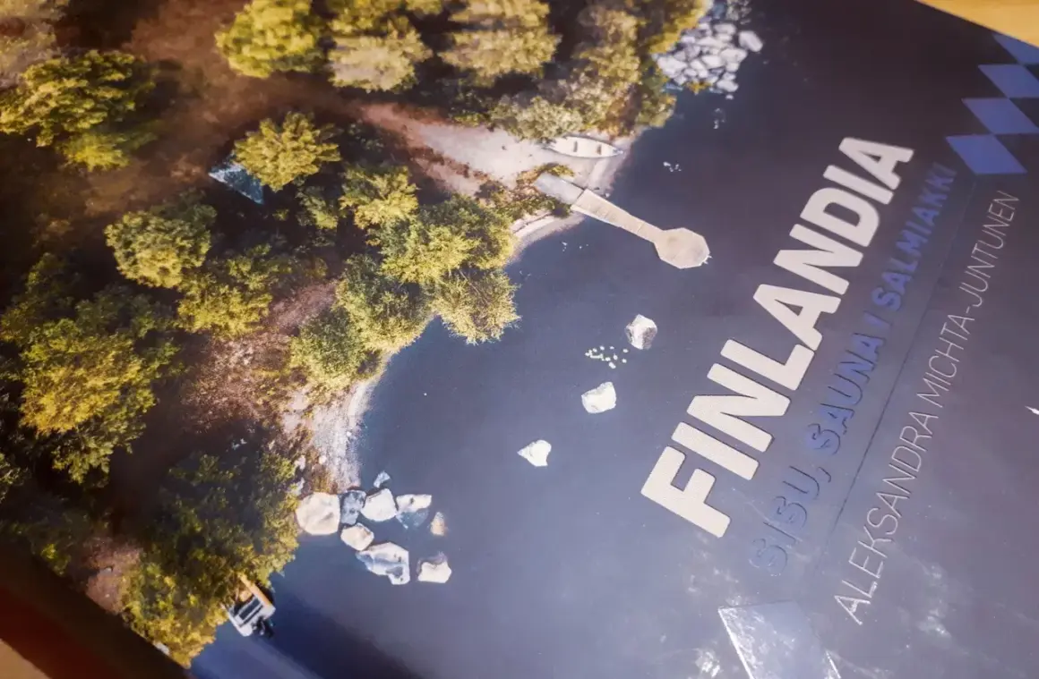 Finlandia: Sisu, sauna i salmiakki. Ciekawostki o fińskiej naturze, jeziorach i drewnianym molo.