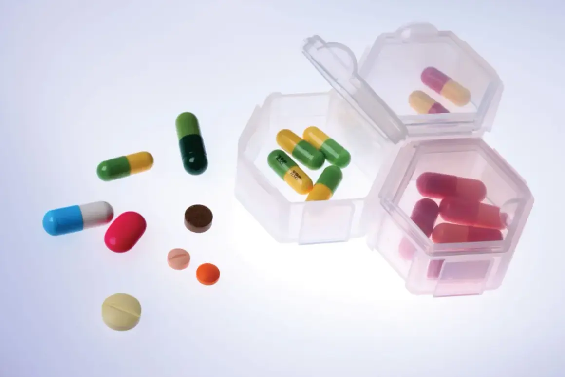 Antybiotyki a antykoncepcja: Które naprawdę osłabiają pigułki?
