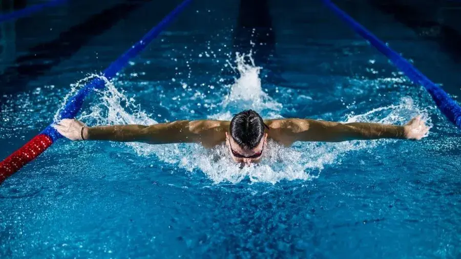 Multisport basen ile czasu: ile naprawdę możesz spędzić na pływaniu?