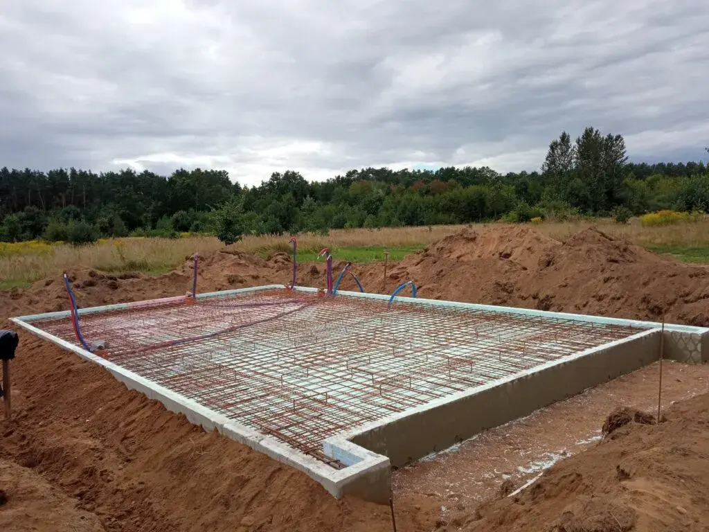 Jaki fundament pod dom szkieletowy 35m2? Wybierz najlepsze rozwiązanie