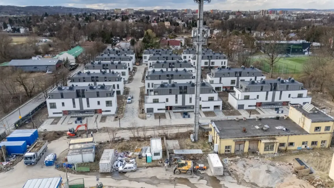 Ile kosztuje mieszkanie w Krakowie? Ceny, które zaskakują w 2025 roku