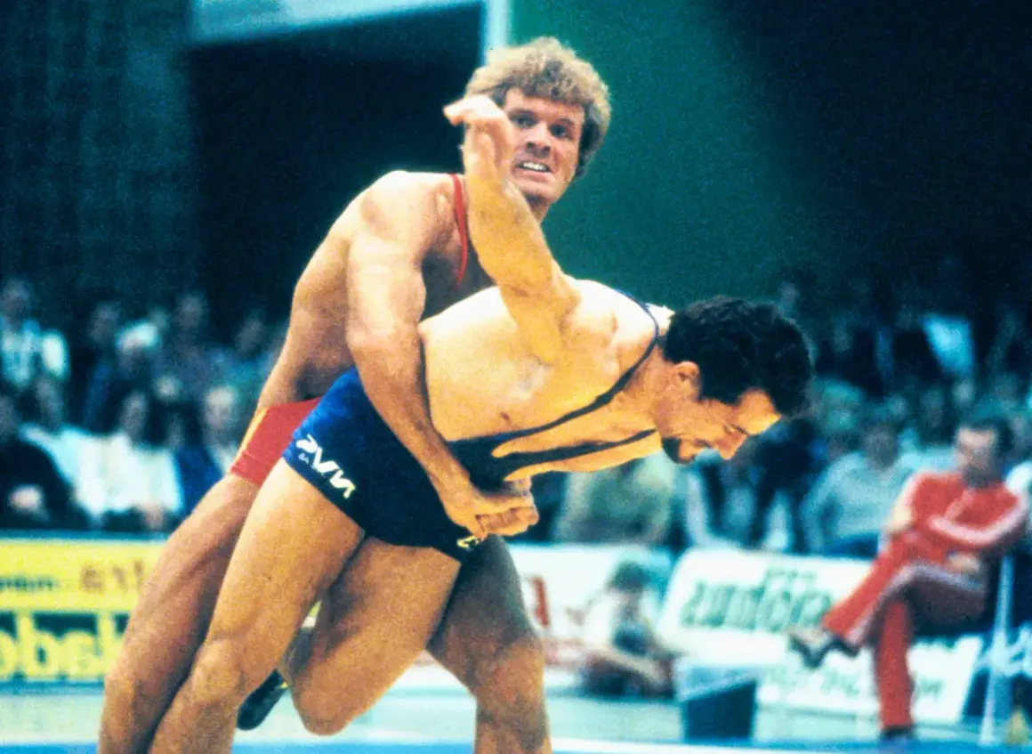 Frank Andersson brottare i intensiv match.