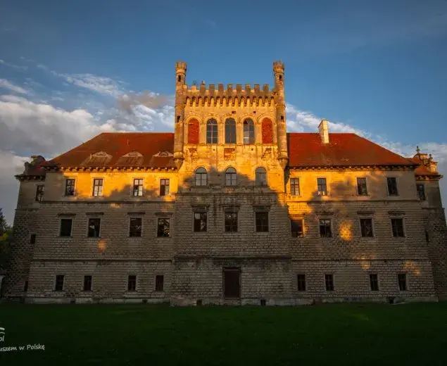 Książ Wielki: Atrakcje i pałac, którego nie pomylisz z Zamkiem!