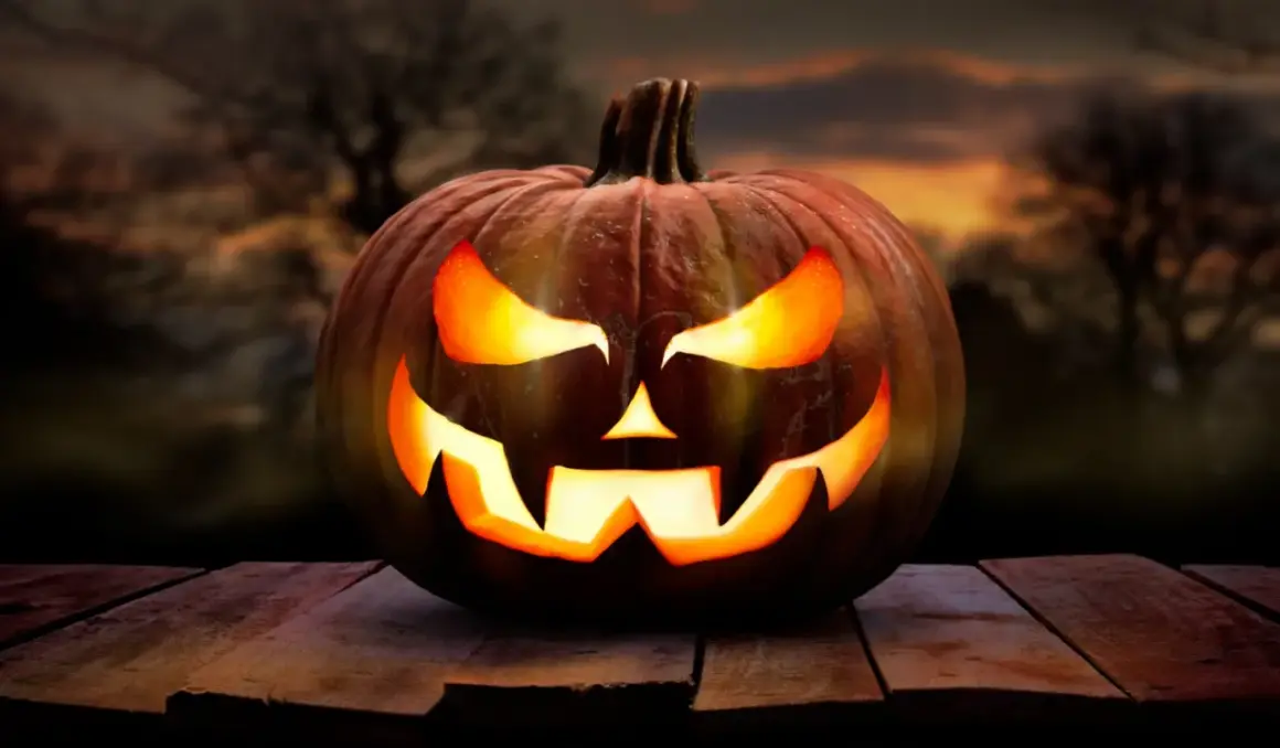 Halloween DIY: 20+ upiornych ozdób krok po kroku. Zrób to sam!