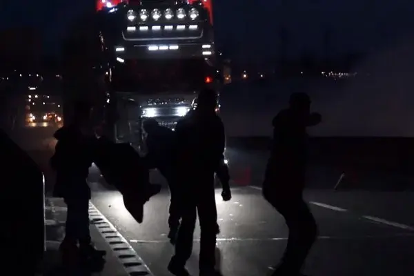 Czy w Calais jest bezpiecznie? Odkryj prawdę o zagrożeniach i bezpieczeństwie