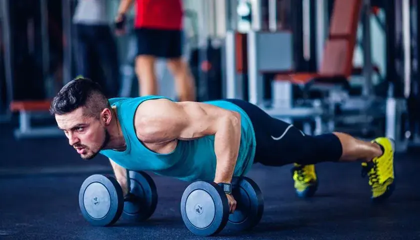 CrossFit dla kogo? Obalamy mity! Czy to trening dla Ciebie?