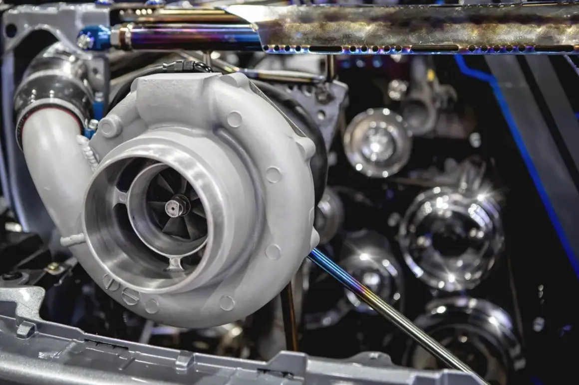 Turbosprężarka w silniku benzynowym, klucz do odpowiedzi na pytanie: ile wytrzymuje turbina w benzynie.