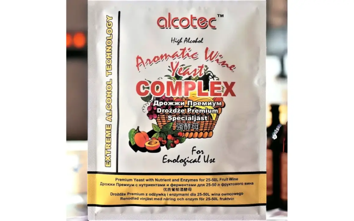 Opakowanie drożdży Alcotec Aromatic Wine Yeast COMPLEX. Idealne, gdy zastanawiasz się, jakie drożdże do wina wybrać, by uzyskać bogaty aromat.