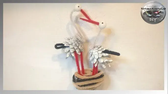 Jak zrobić bociana? Proste DIY dla dzieci i na Baby Shower!