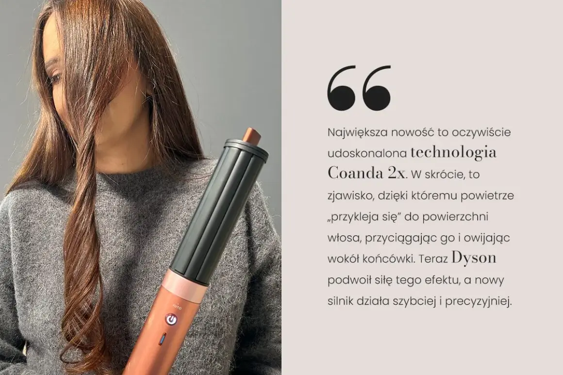 Kobieta z kręconymi włosami trzyma urządzenie Dyson Airwrap z technologią Coanda 2x, która ułatwia stylizację.