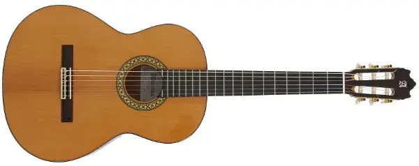 Czym się różni gitara klasyczna od elektrycznej? Kluczowe różnice dla początkujących