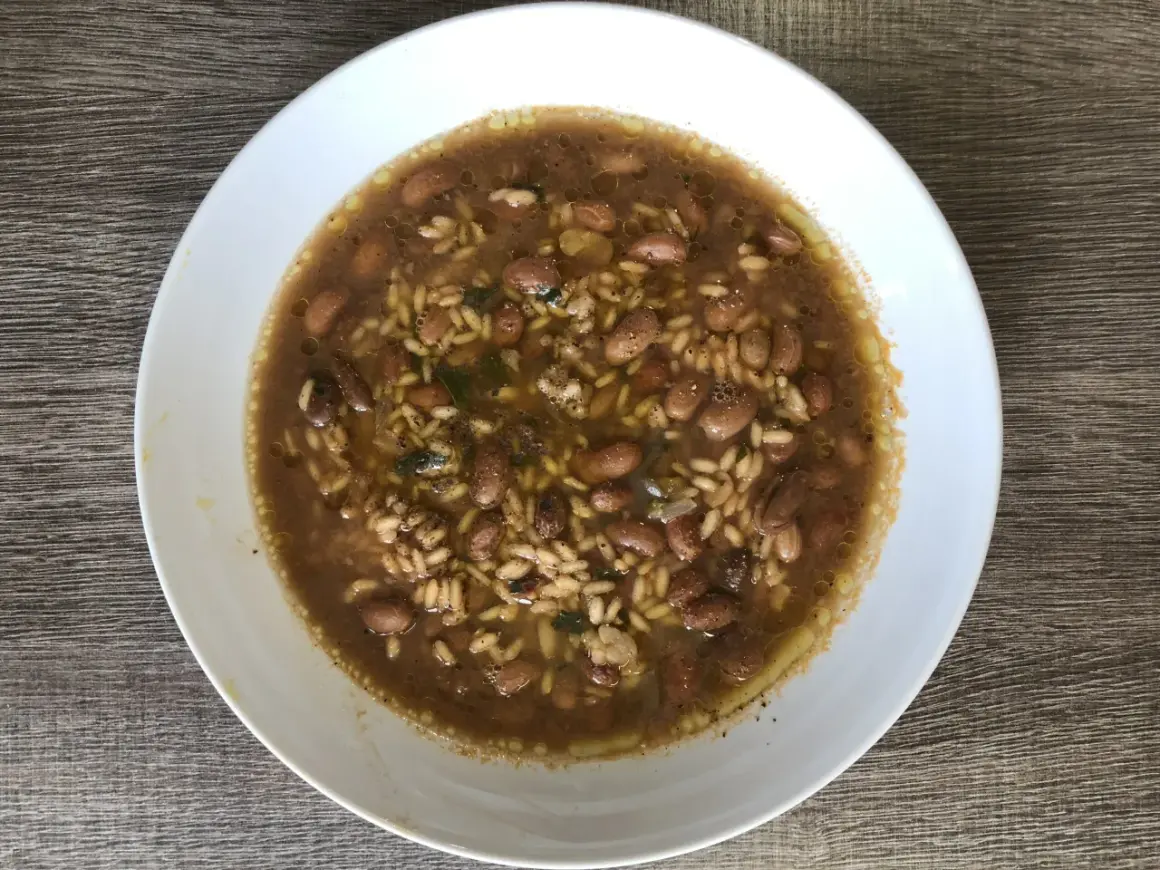 Minestra Riso e Verdure: Ricetta Facile, Cremosa e Stagionale