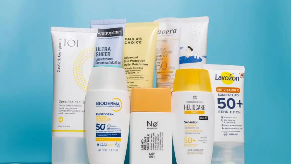 Vielfalt an Sonnenschutzmitteln für das Gesicht, darunter die beste Sonnencreme für reife Haut.