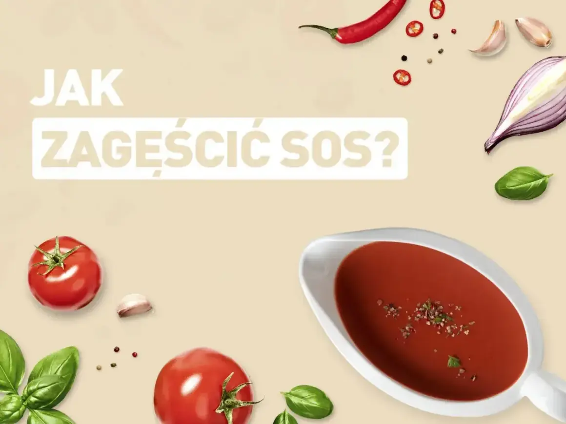 Jak zagęścić sos? Na zdjęciu sos pomidorowy w sosjerce, pomidory, bazylia, czosnek, cebula, papryczka chili i pieprz.