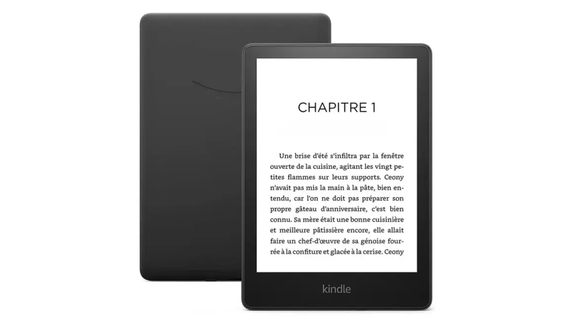 Liseuse Kindle affichant le chapitre 1 d'un roman. Une publicité pour ce livre.