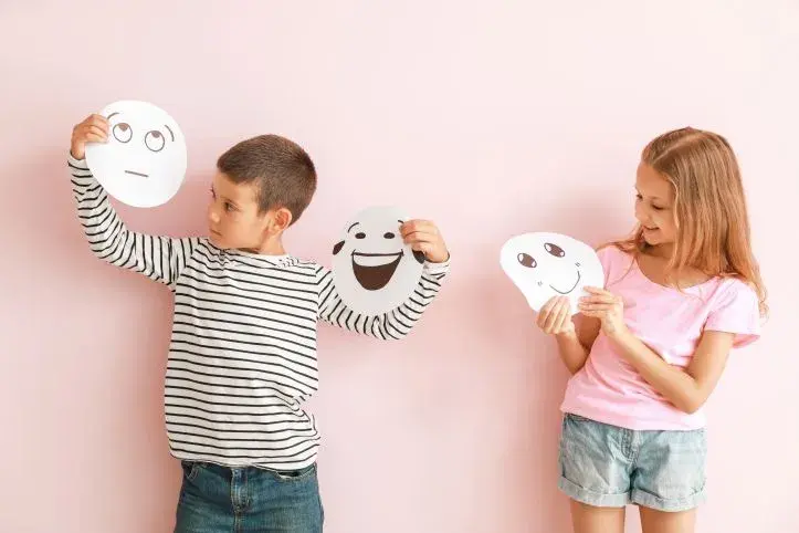 Zaburzenia sensoryczne u dzieci: jak je rozpoznać i pomóc dziecku