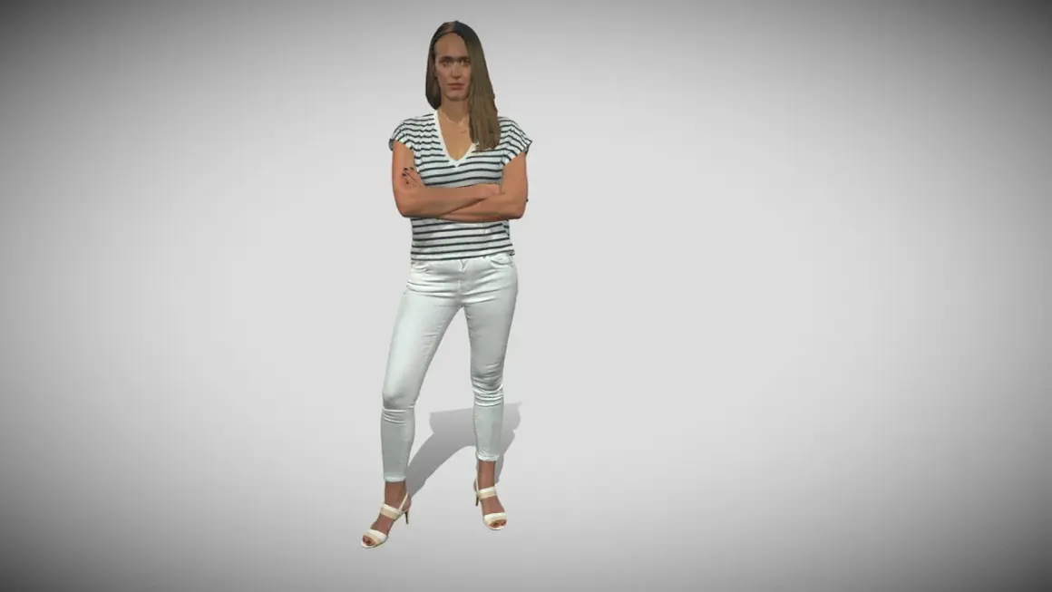 Model 3D posąg kobiety w białych spodniach i pasiastym T-shircie, stojącej ze skrzyżowanymi ramionami.