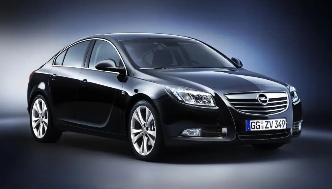Opel Insignia: Opinie kierowców i recenzje tego popularnego modelu
