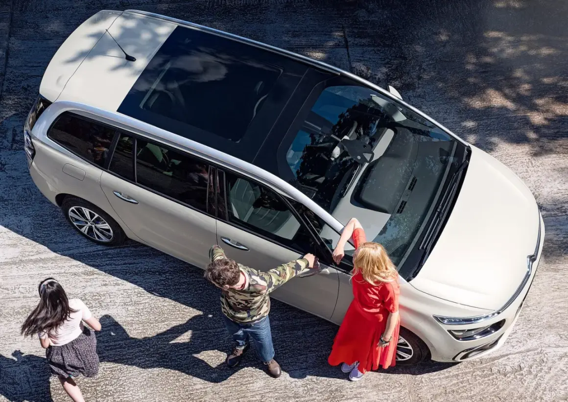 Jakie auto dla rodziny 2+3: najlepsze i najbezpieczniejsze modele