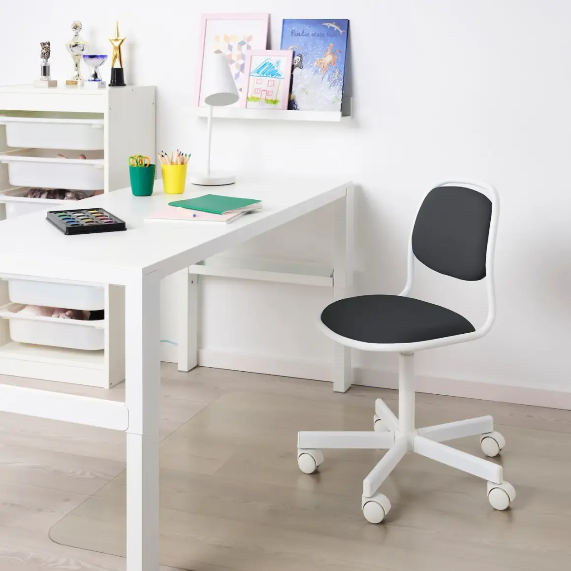 Najlepsze krzesło do biurka dla dziecka z IKEA – wygoda i ergonomia w jednym