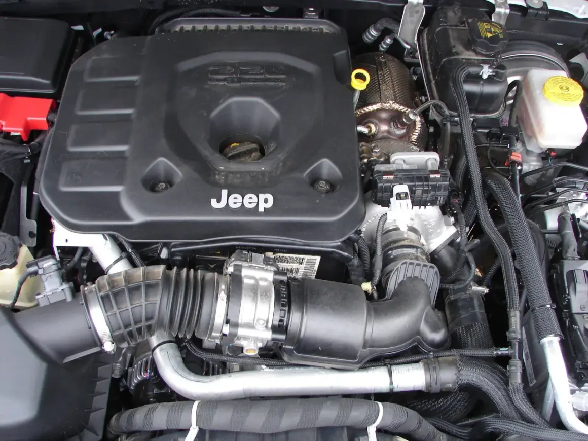 Jeep Wrangler jaki silnik wybrać – uniknij błędów przy wyborze