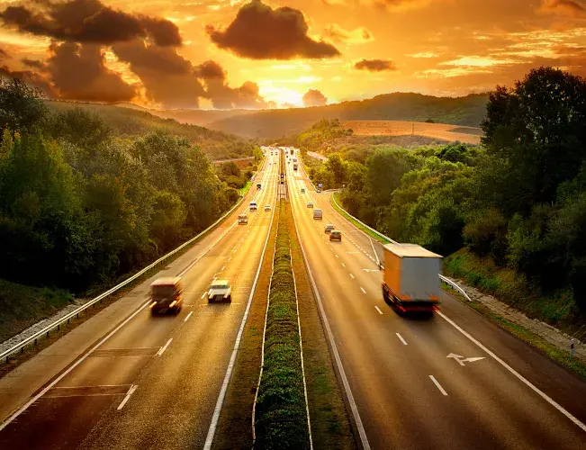 Jak działa opłata za autostrady w IKO i uniknij problemów przy bramkach