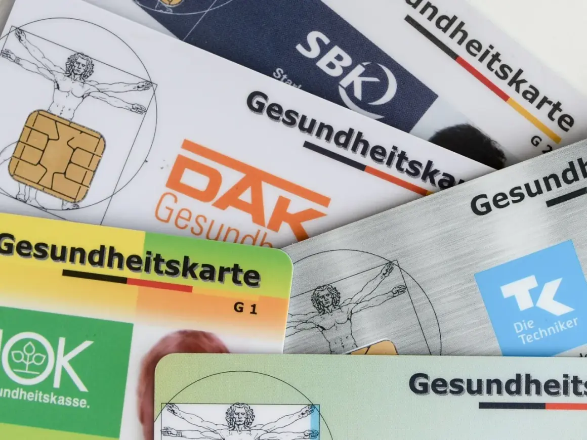 Gesundheitskarten verschiedener Kassen wie DAK, TK, SBK, IKK. Vielleicht gibt es ein ikk innovationskasse bonusprogramm 500 euro.