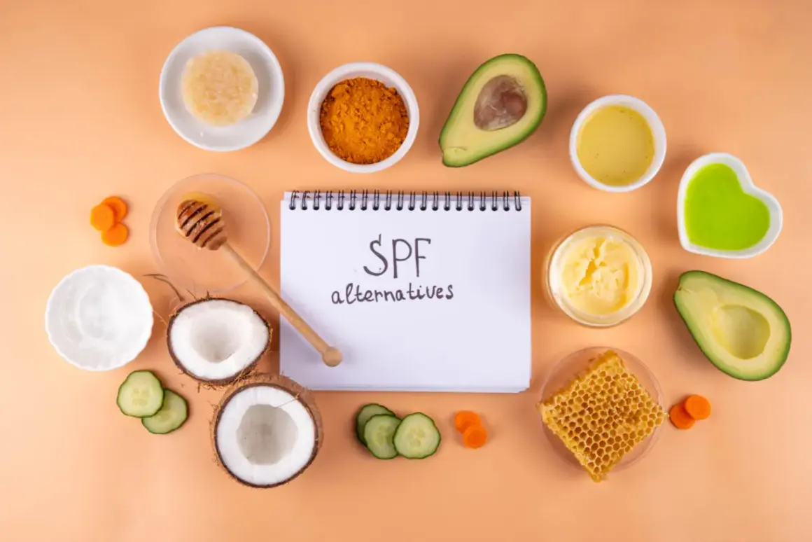 Zutaten für after sun selber machen: Kokosnuss, Avocado, Honig, Kurkuma, Karotten, Gurken und Bienenwaben.