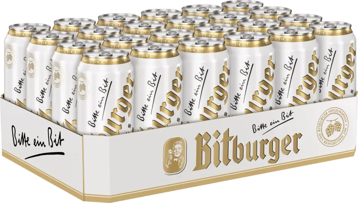 Kasten mit 24 Dosen Bitburger Pils. Der Alkoholgehalt ist auf den Dosen nicht direkt ersichtlich, aber es ist ein klassisches Pils.