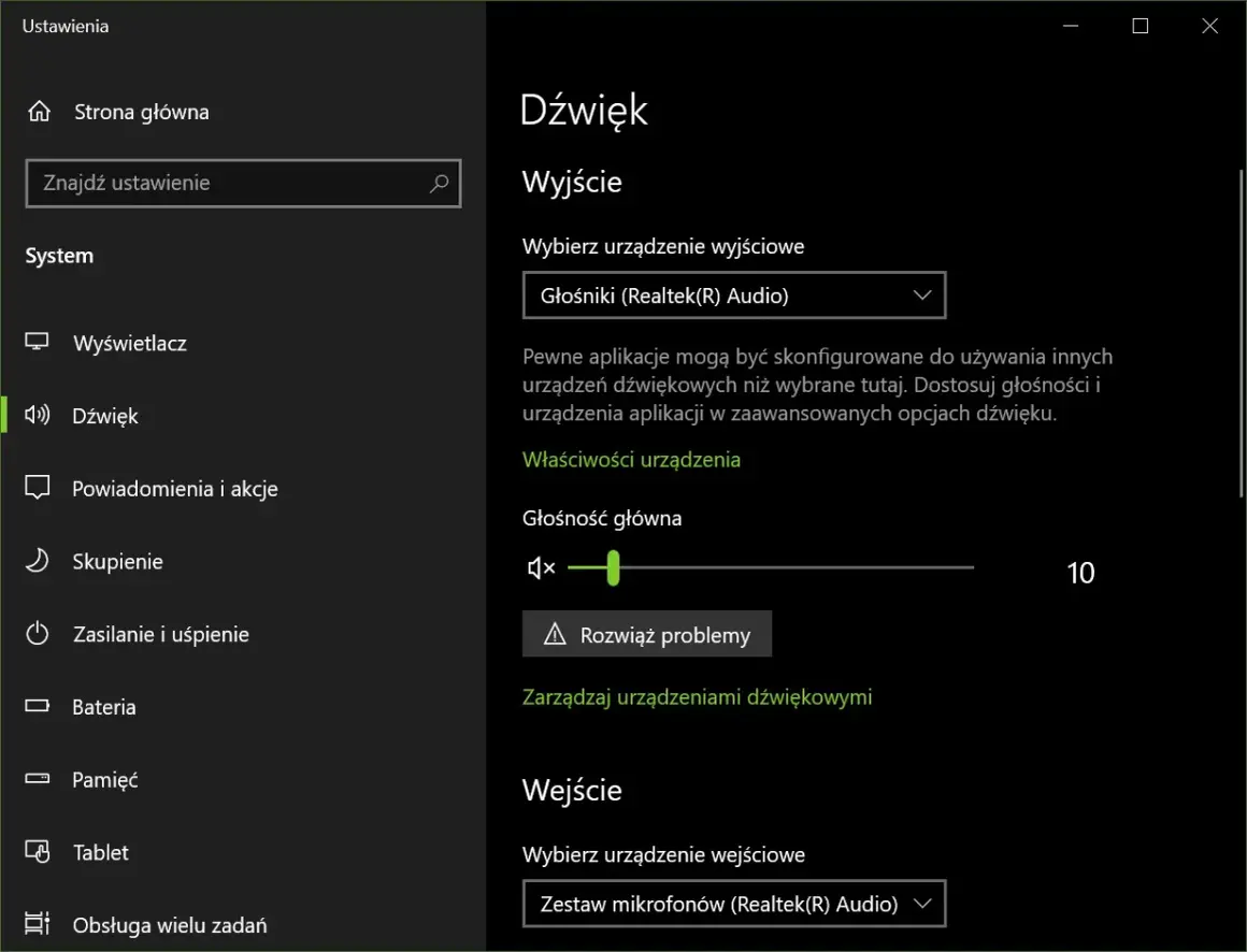Ustawienia dźwięku w laptopie. Wybierz urządzenie wyjściowe, np. Głośniki (Realtek Audio), aby włączyć dźwięk. Dostosuj głośność główną.