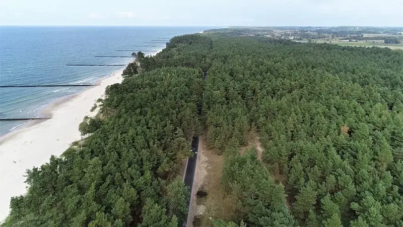 Ile jest km z Sarbinowa do Mielna? Sprawdź wygodne trasy i opcje podróży