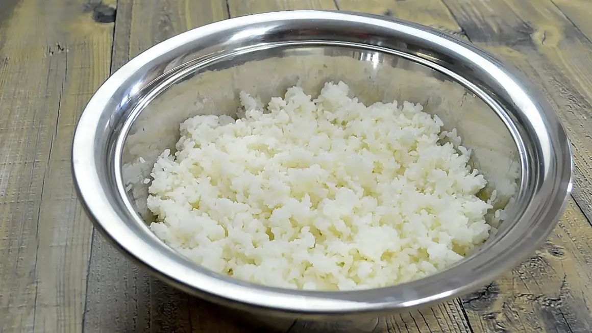 Jak zrobić ryż do sushi – łatwy przepis na idealny ryż w domu