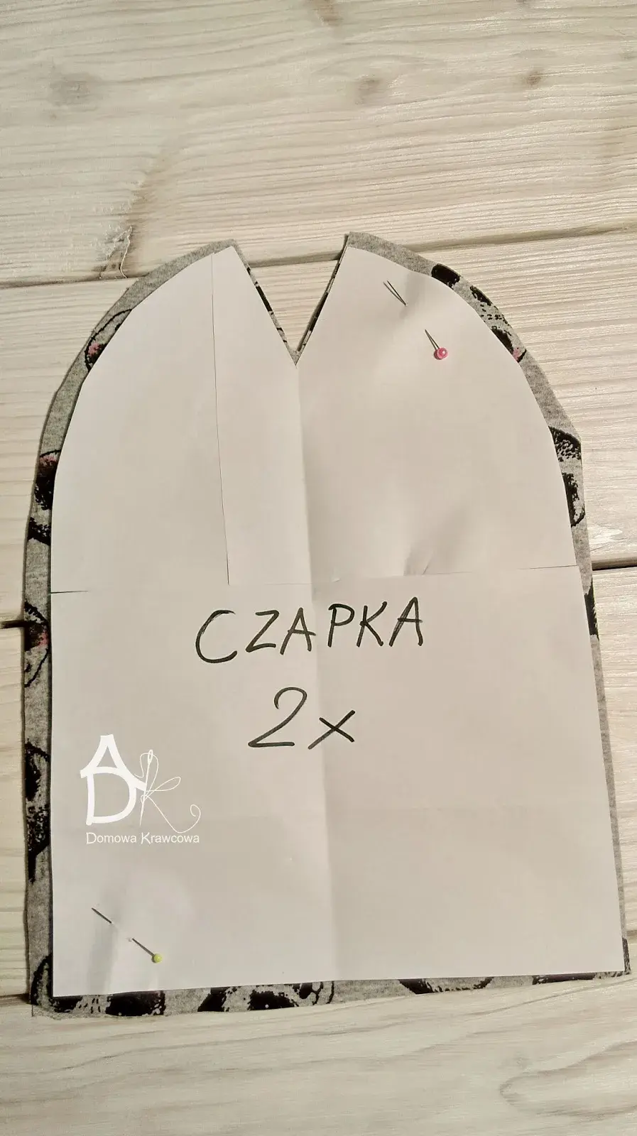 Jak uszyć czapkę krasnala: 10 prostych kroków + wzór do pobrania