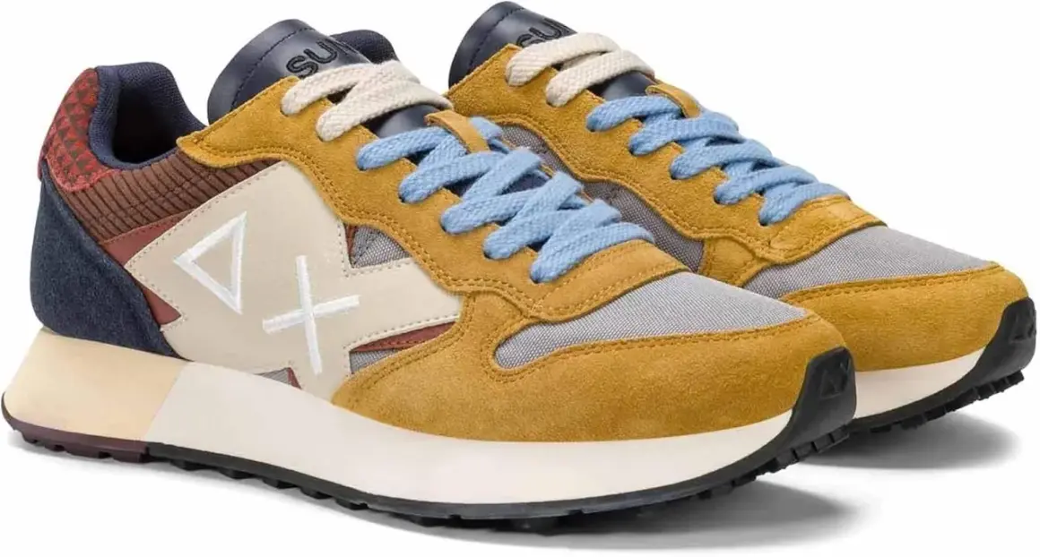 Scarpe uomo SUN68 gialle con lacci azzurri e dettagli colorati. Stile casual e moderno per un look vivace.