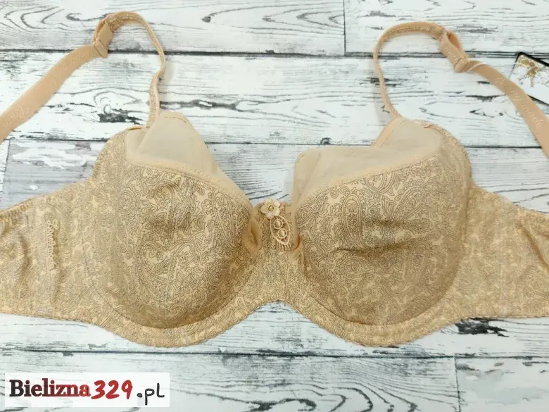 Lanny Mode: Duży biust? Odkryj idealną bieliznę! Przewodnik brafitterki