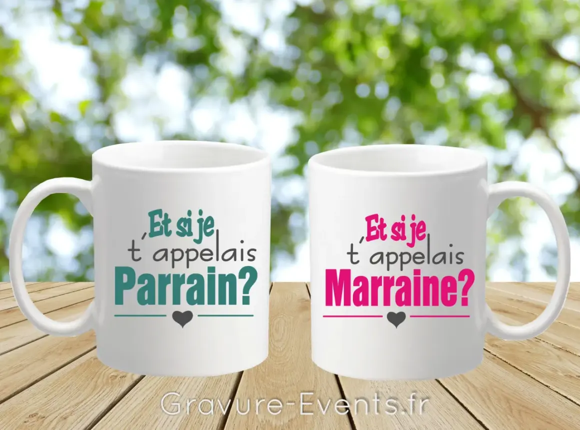 Deux tasses blanches avec le texte "Et si je t'appelais Parrain?" et "Et si je t'appelais Marraine?", parfaites pour quand annoncer parrain marraine.