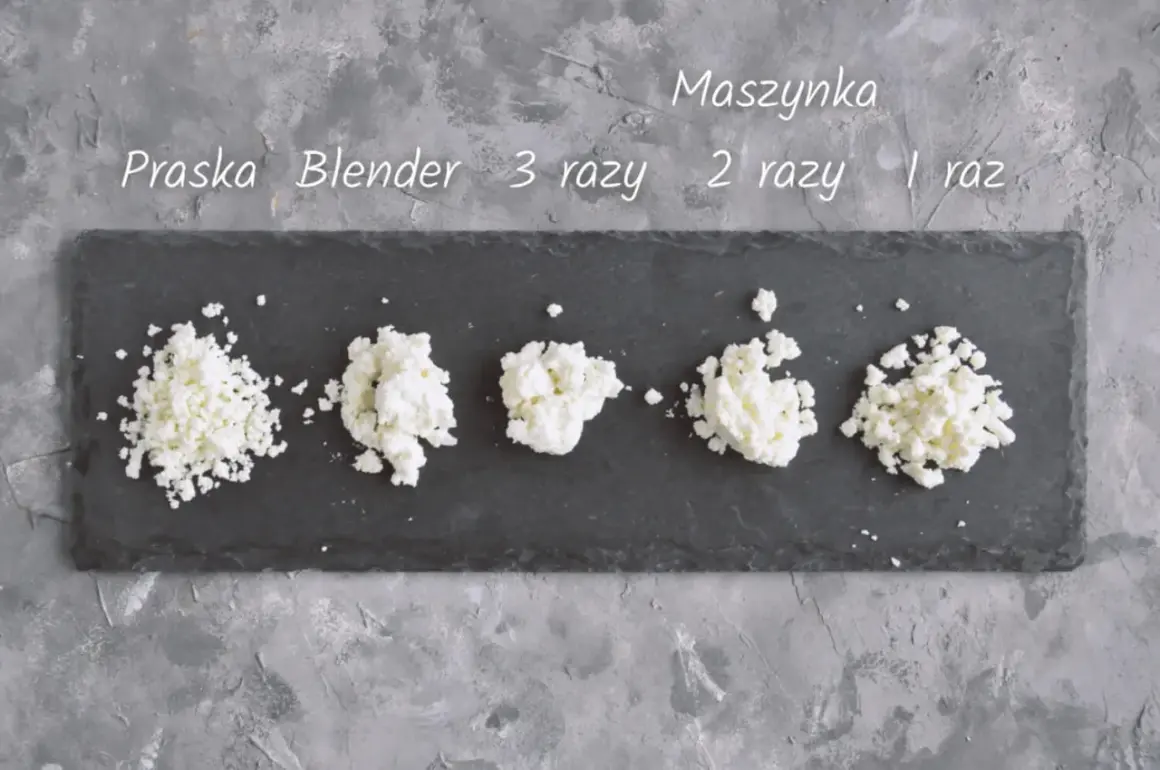 Kolaże sera zmielonego na sernik różnymi metodami: praska, blender, maszynka 1, 2, 3 razy.