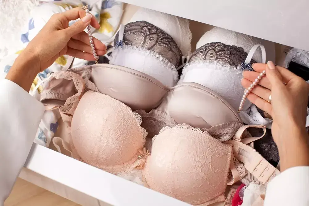 Elegancki biustonosz na każdą okazję – styl, komfort i pewność siebie