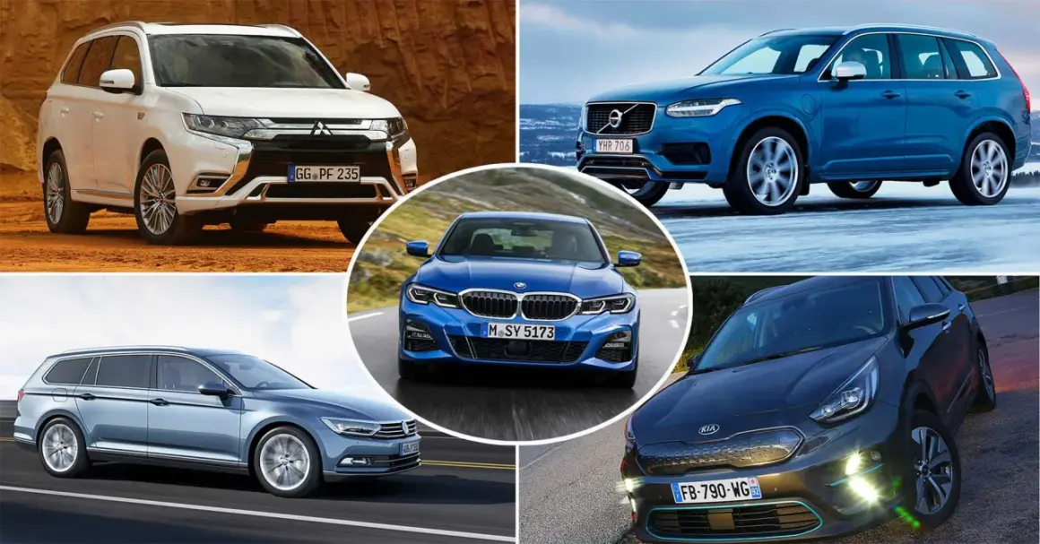 En samling bilar, inklusive en blå Volvo, en vit SUV och en blå sedan. Hitta din billiga bil i drift och skatt här!