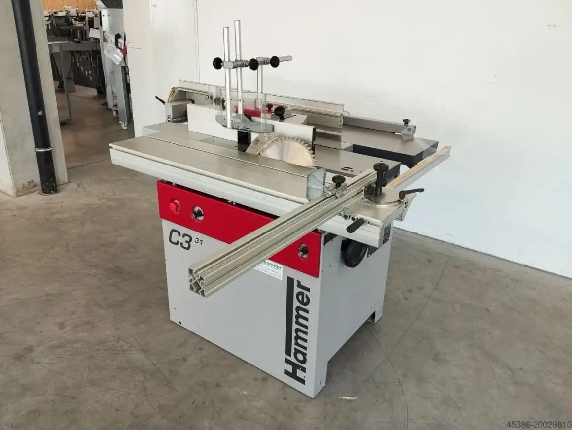 Machine à bois Hammer C3 31 occasion, prête pour de nouveaux projets. Idéale pour les artisans cherchant performance et fiabilité.