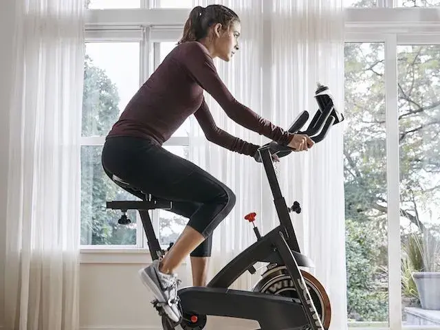 Jaki rower stacjonarny kupić, aby uniknąć nietrafionego zakupu?