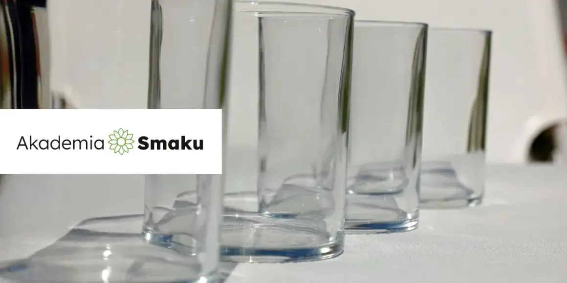 Ile dag ma szklanka mąki tortowej? Sprawdź dokładne przeliczenie