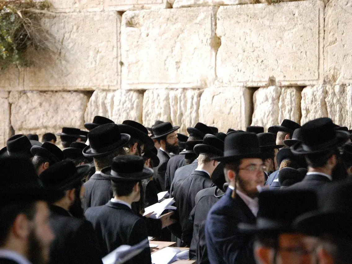 Judaizm w jakich krajach? Odkryj zaskakujące społeczności żydowskie