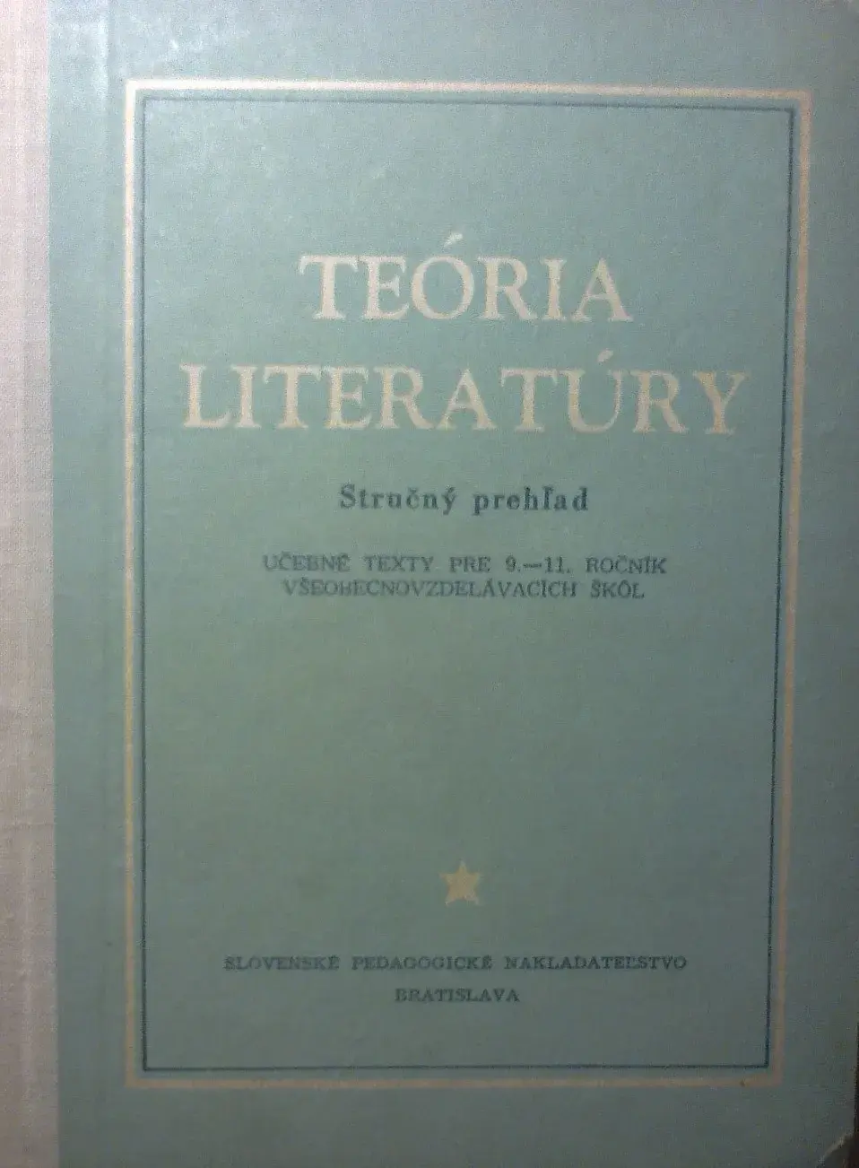 Teoria literatury – co to jest i jakie ma znaczenie w literaturoznawstwie