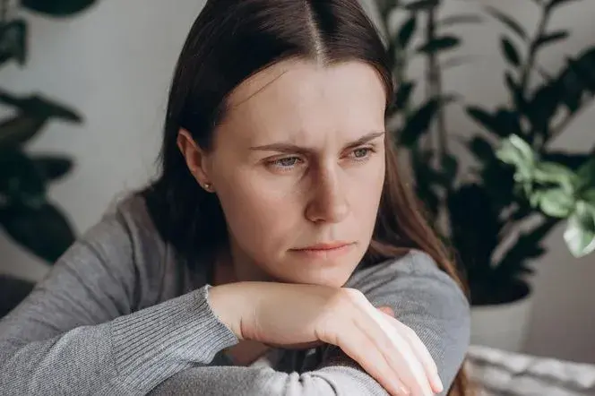 Wyczerpanie psychiczne: objawy, które mogą zrujnować twoje życie