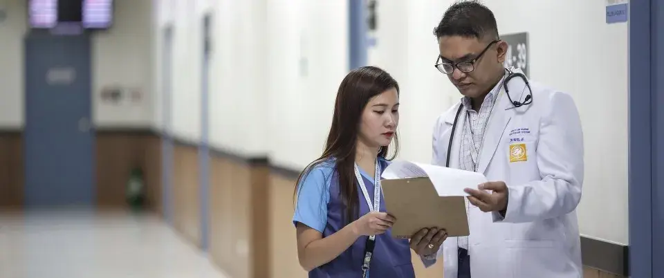 Podwyższone białko w PMR: Czy to sygnał poważnej choroby? Diagnoza