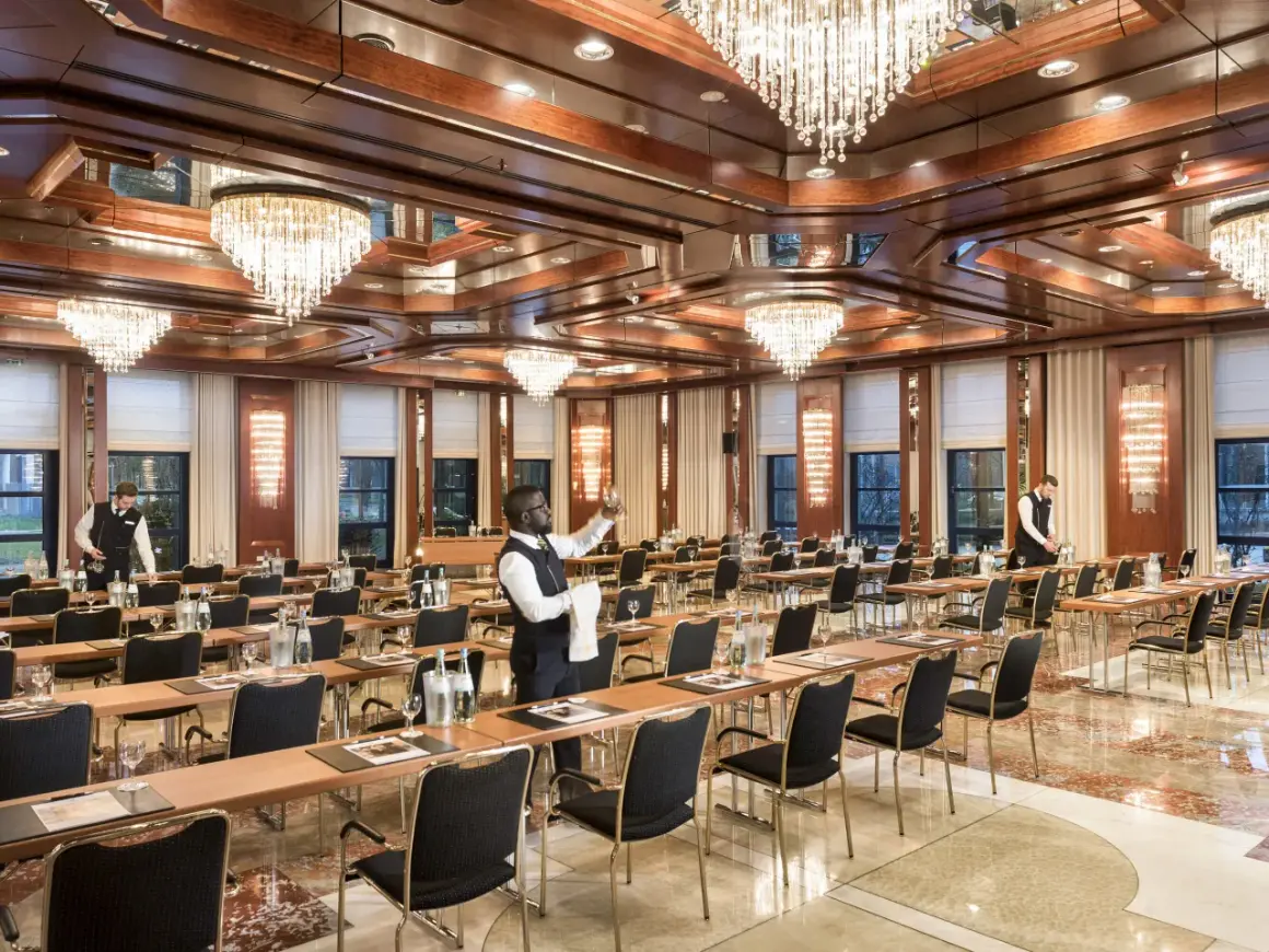 Maritim Hotel Bonn: Ihr Guide für Reise, Tagung & Urlaub