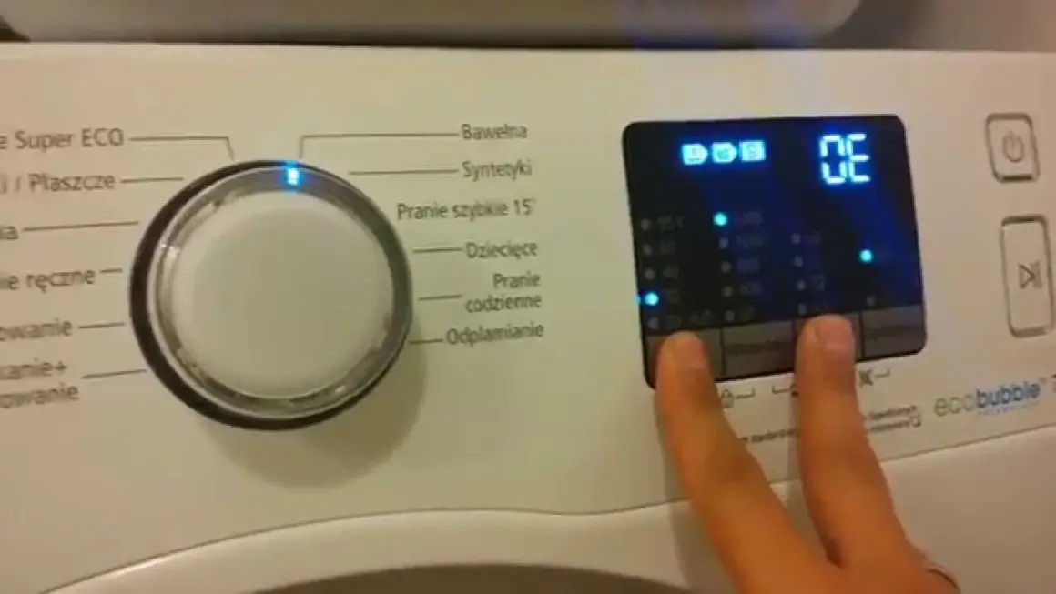 Reset pralki Samsung Eco Bubble 7 kg: Szybki przewodnik krok po kroku