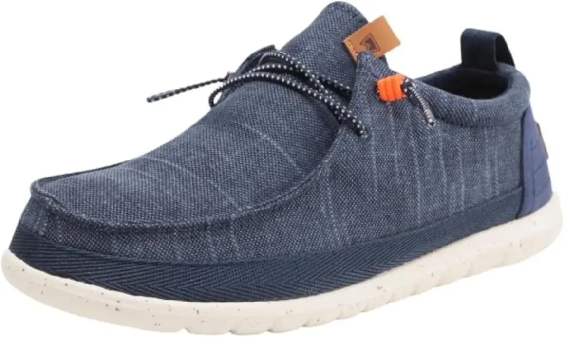 Scarpa casual blu da uomo Wrangler, con lacci e dettagli arancioni. Perfetta per un look informale.