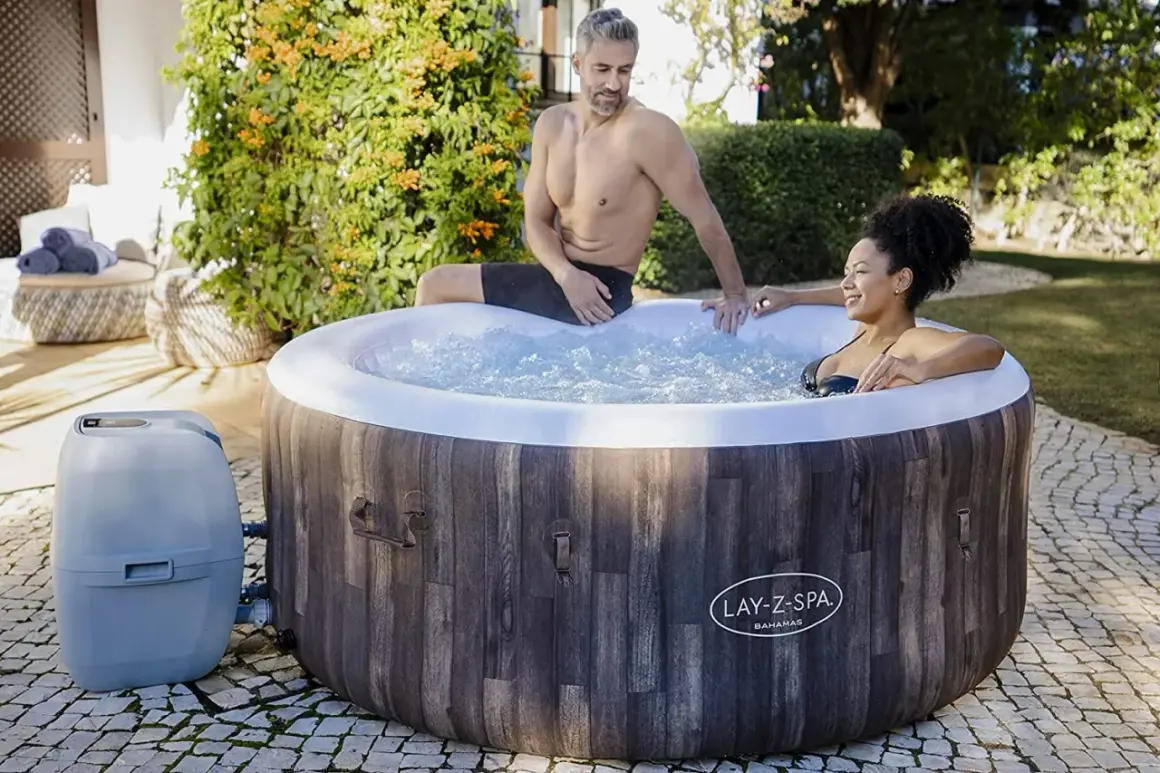 Lay-Z-Spa Bahamas: Całoroczny relaks? Recenzja, koszty, opinie